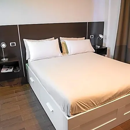 Artemide 